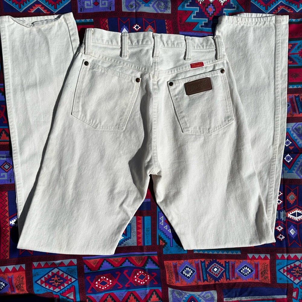 Snow White vintage ladies Wrangler Cowboy Cuts